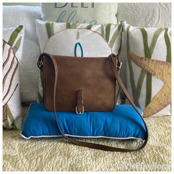 Vintage 70’s NYC Coach Saddle Pouch Large # 9585 in Saddle Brown - Picture 1 of 16